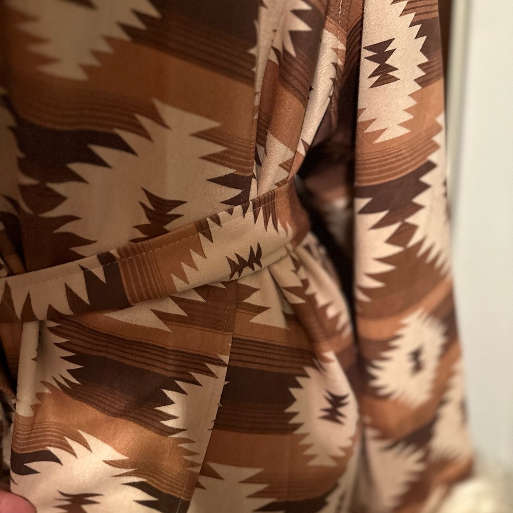 Rio Grande Royale Fur-trimmed Aztec Coat NWOT - Picture 8 of 8